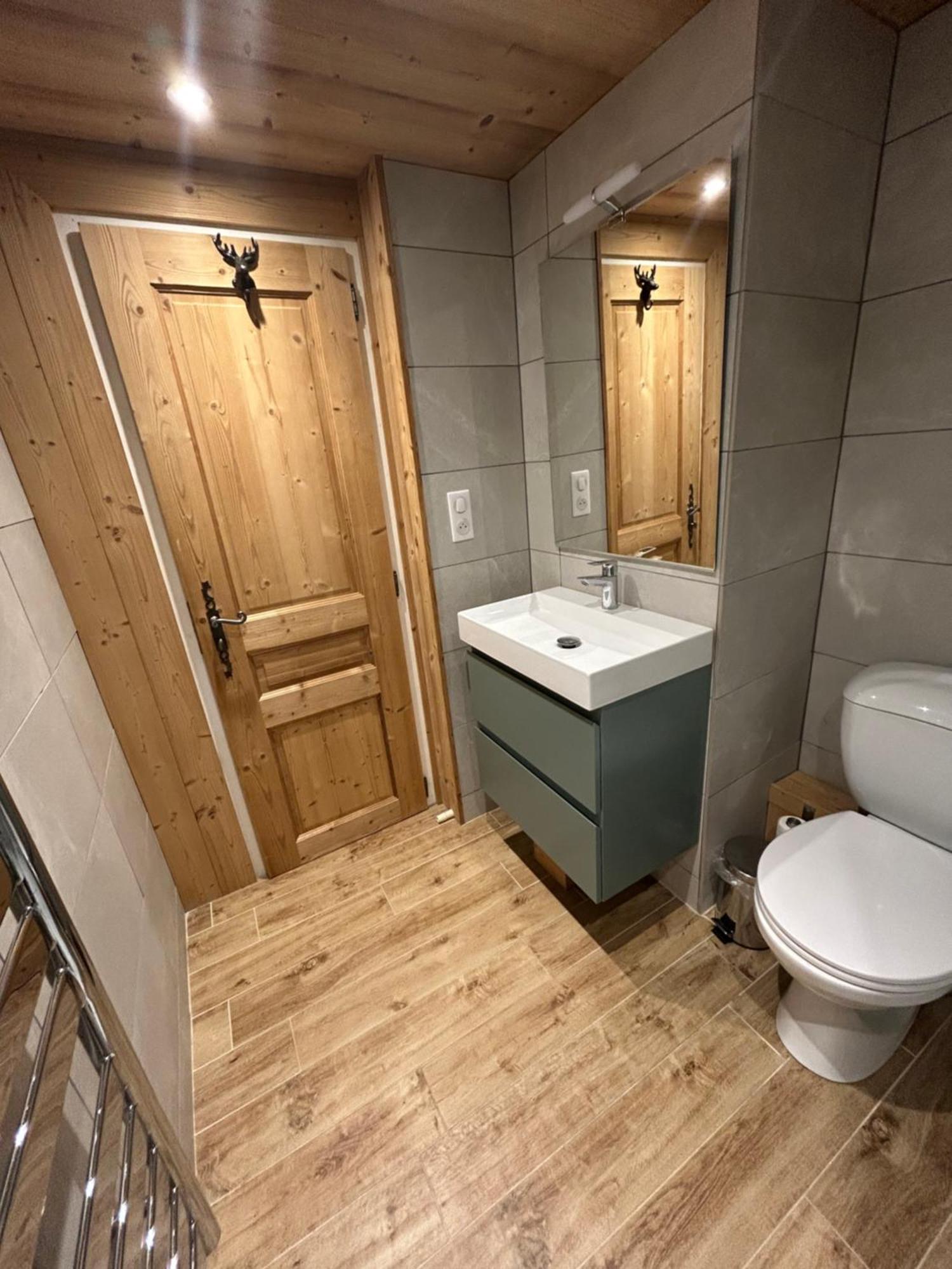 Chalet Le Renard Du Lac Les Gets Exterior foto